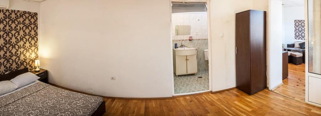 Sofia Central Guest Rooms Номер фото